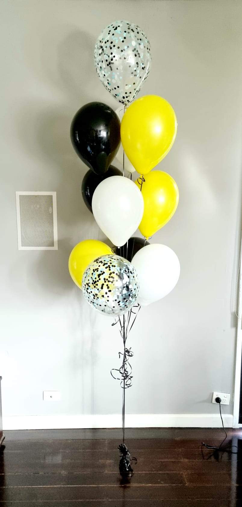 Balloon Bundles, Yellow, Black, Silver outlet Bouquets Yard Cards